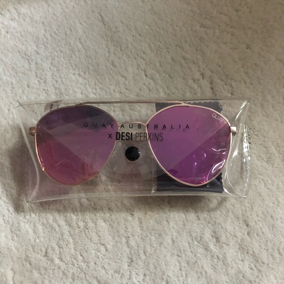 Quay Australia dragonfly sunglasses - Picture 5 of 8